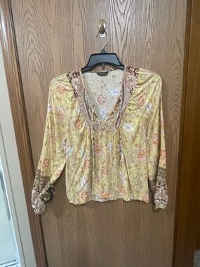 SHEIN Yellow Floral Peasant Blouse with Contrast Trim